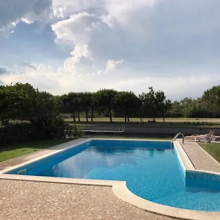 Villa Beautiful Modern In Albarella By Beahost